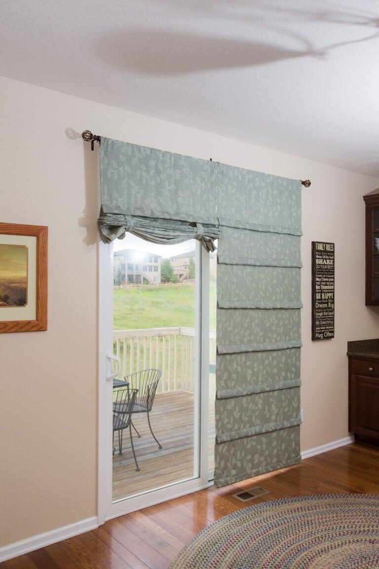 What Size Drapes for Sliding Glass Doors?