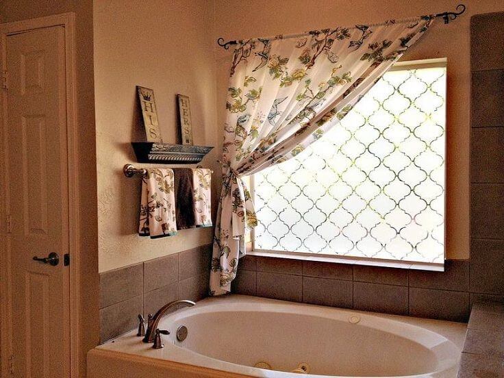 Flowery curtains